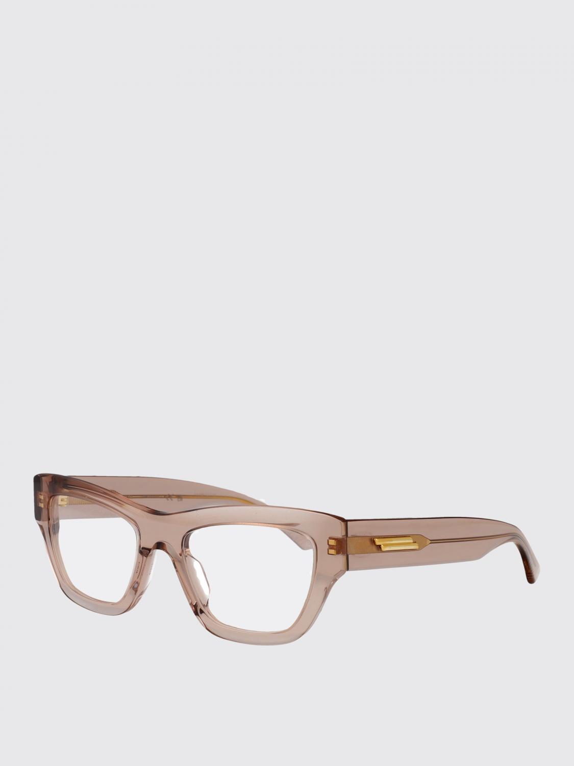 woman's optical frames