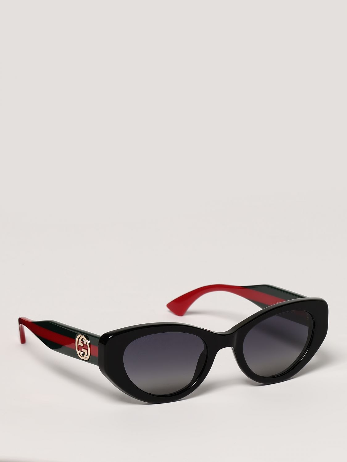 woman's sunglasses