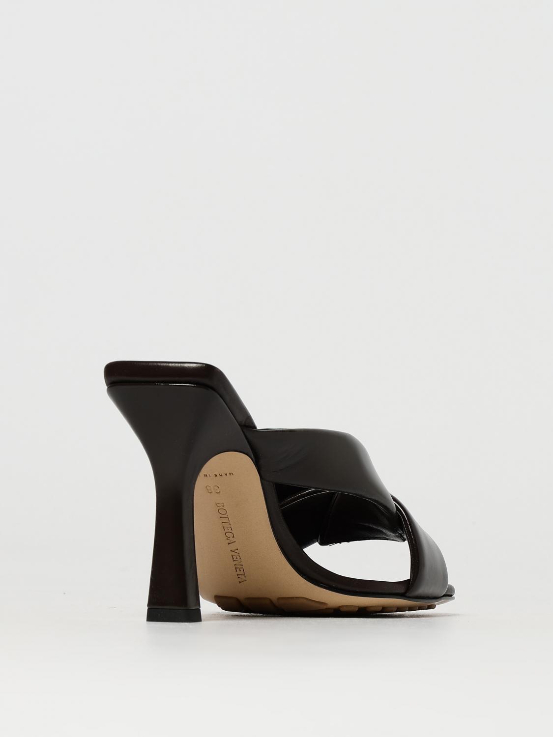 woman's heeled sandal