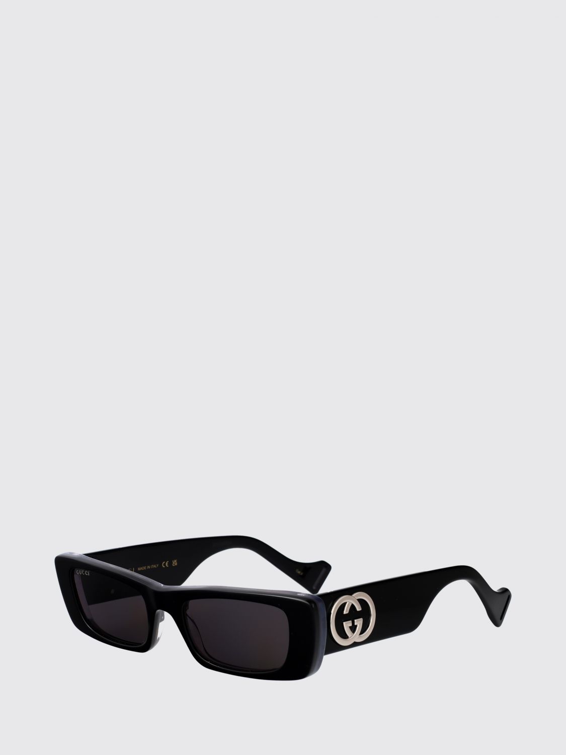 woman's sunglasses