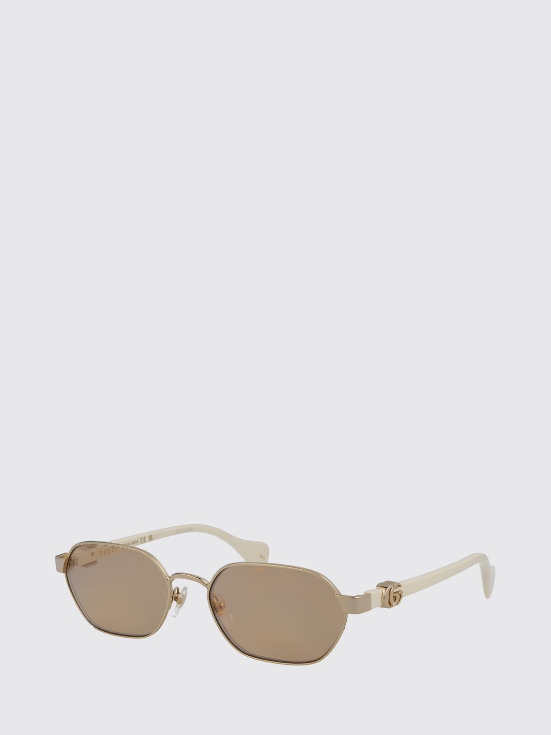 woman's sunglasses
