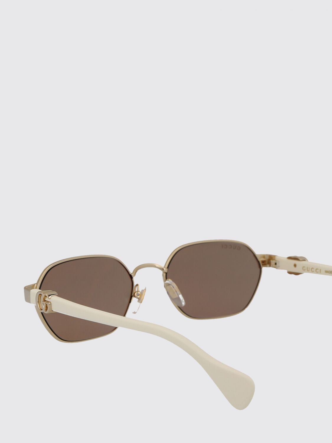 woman's sunglasses