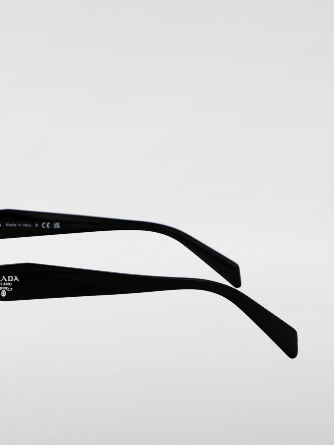woman's optical frames