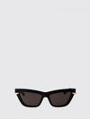 woman's sunglasses
