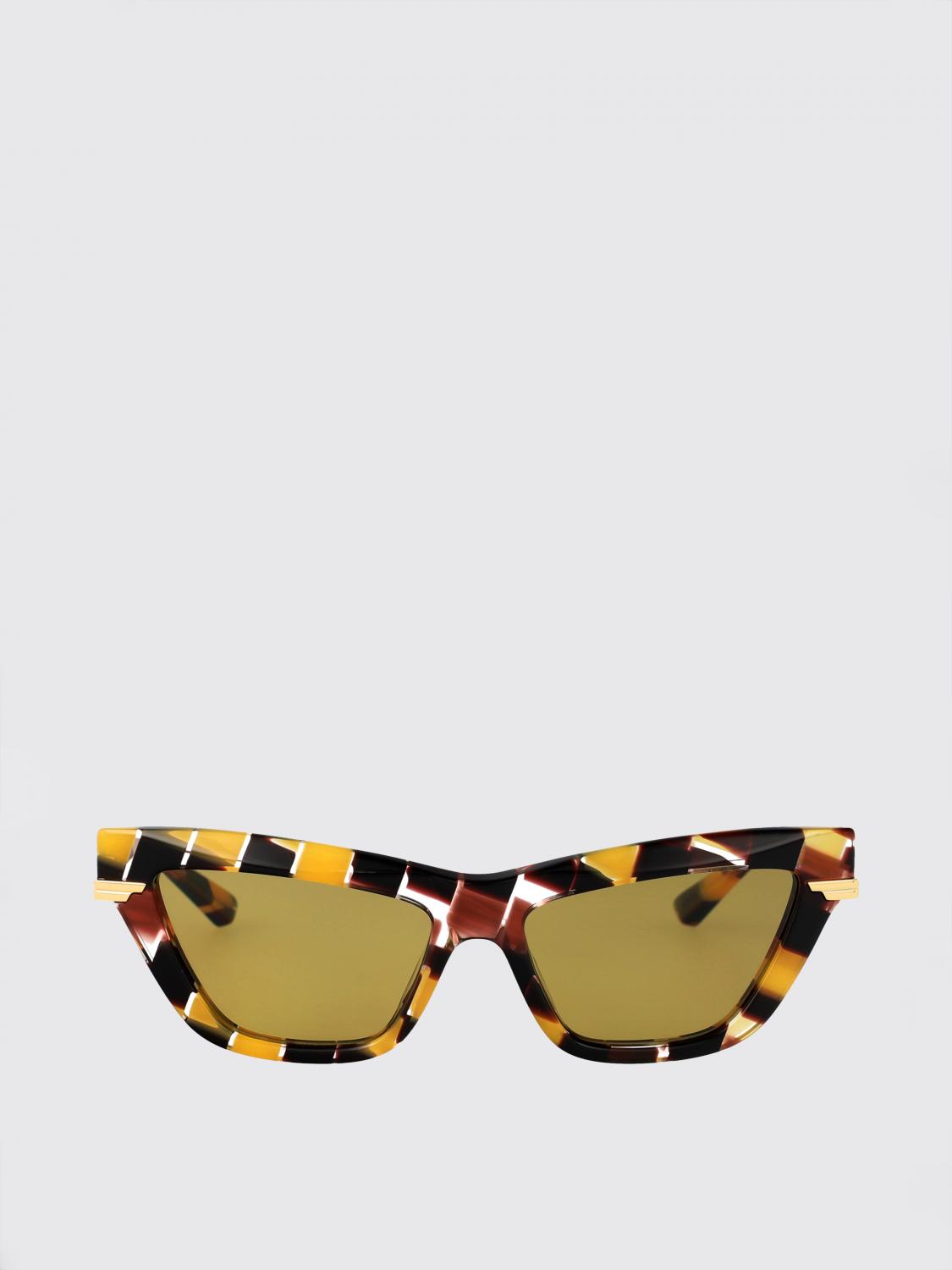 woman's sunglasses