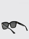 woman's sunglasses