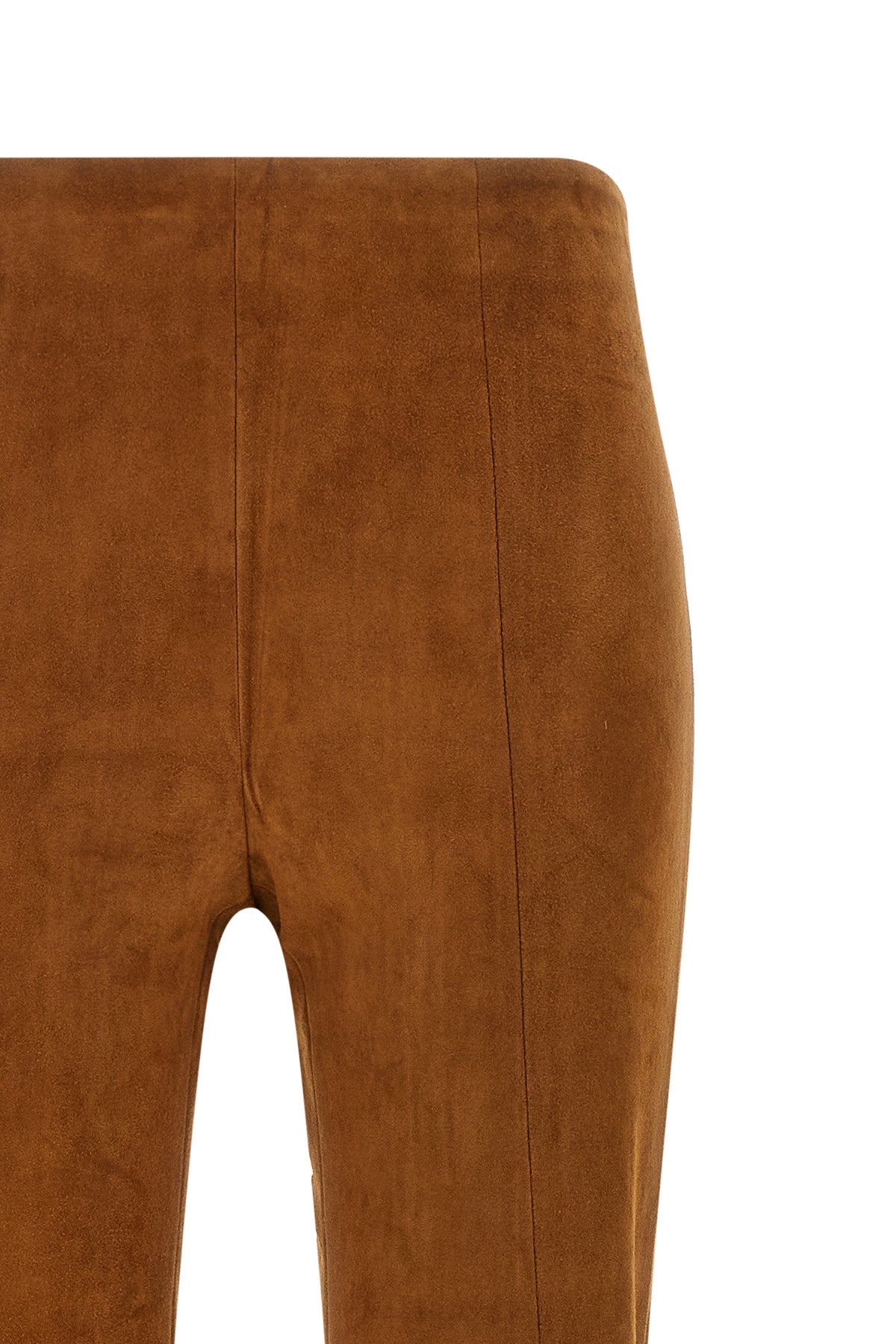the stouls gégé trousers in fine suede lambskin define an essential and slende