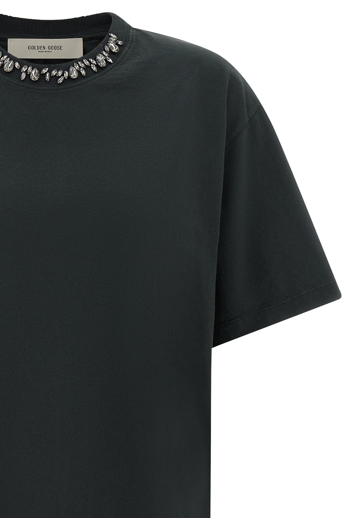 the golden goose t-shirt redefines everyday wear through precious details