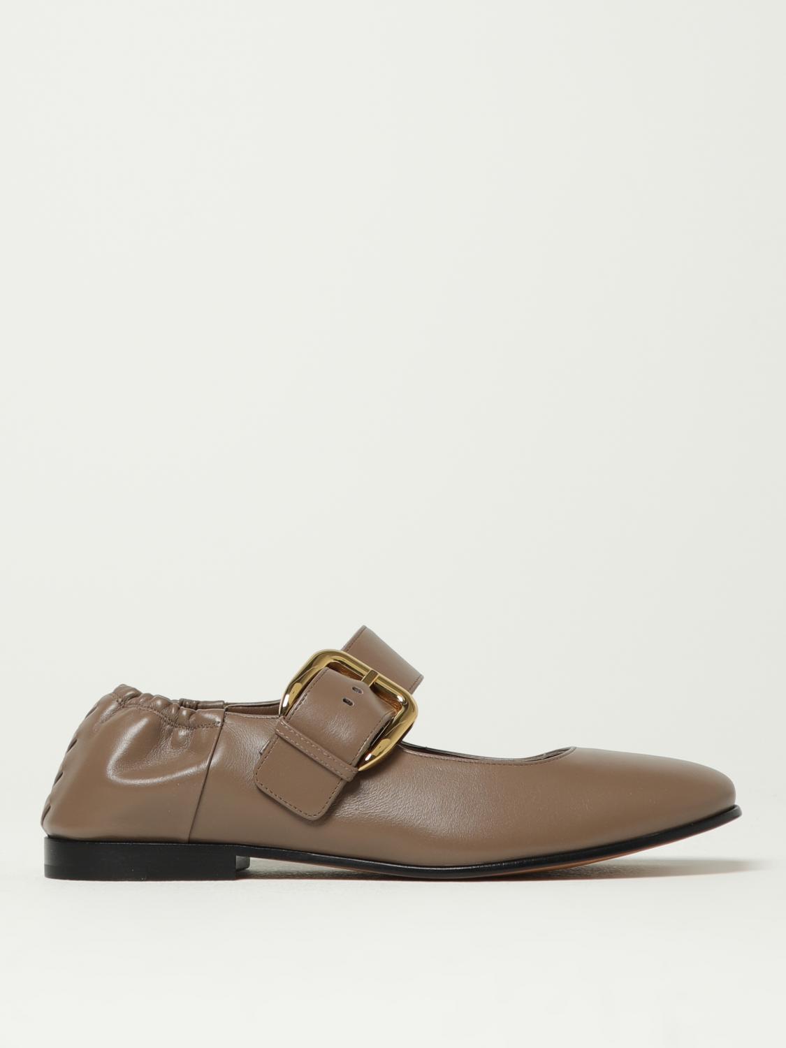 woman's ballet flat