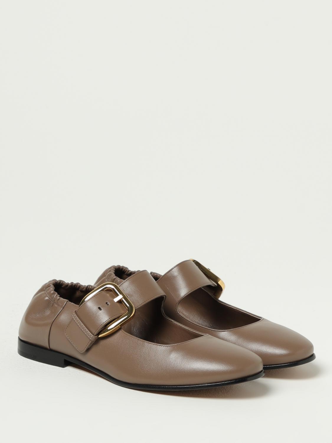woman's ballet flat