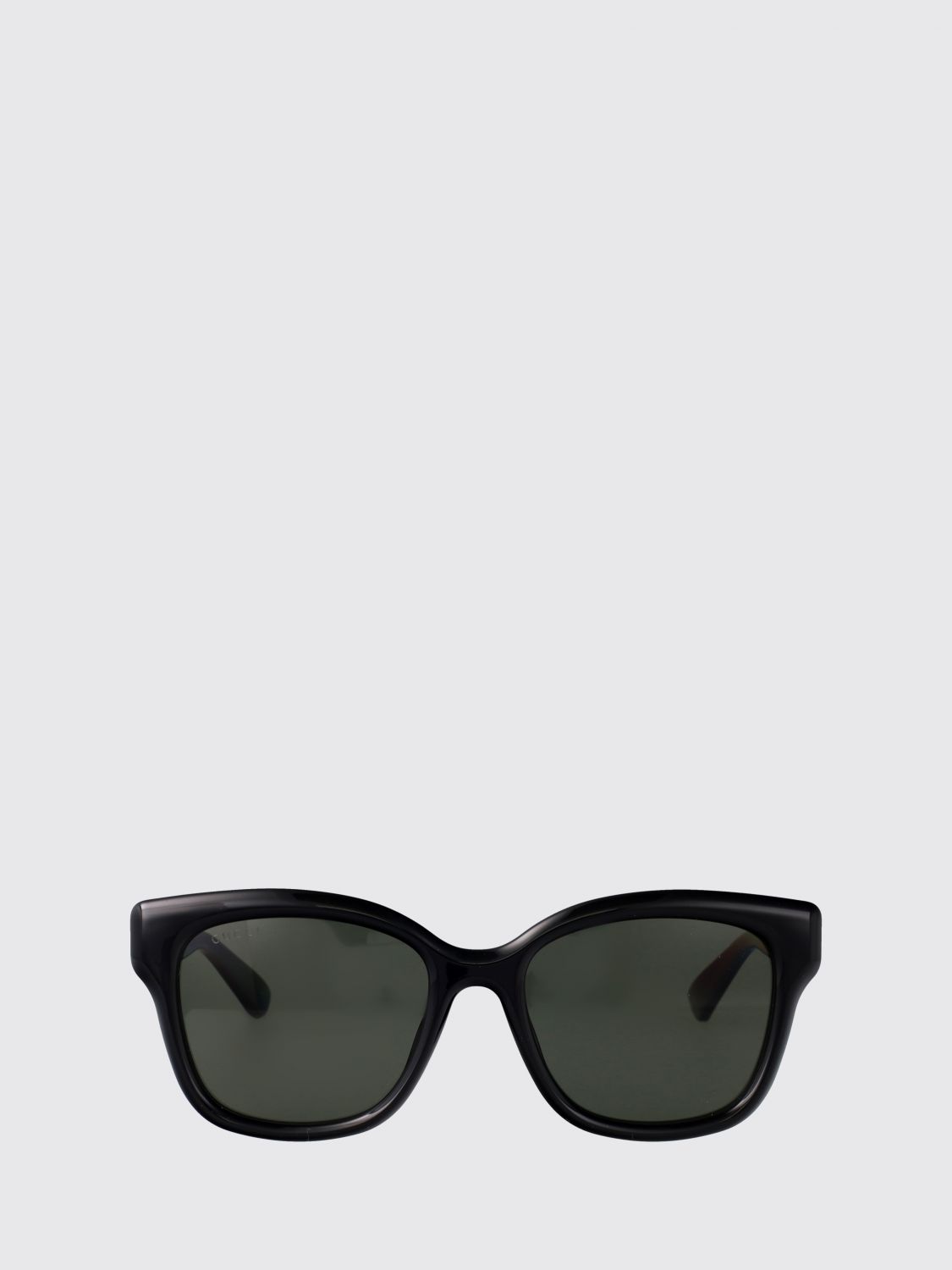 woman's sunglasses