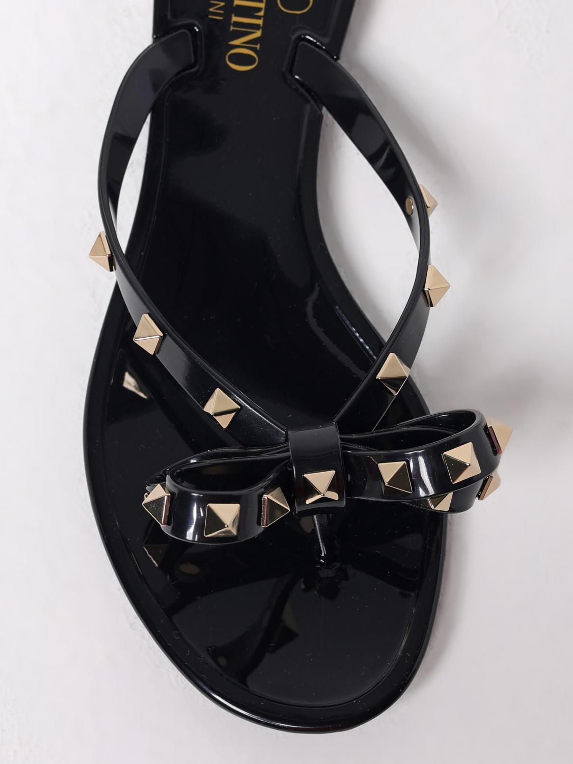 woman's heeled sandal
