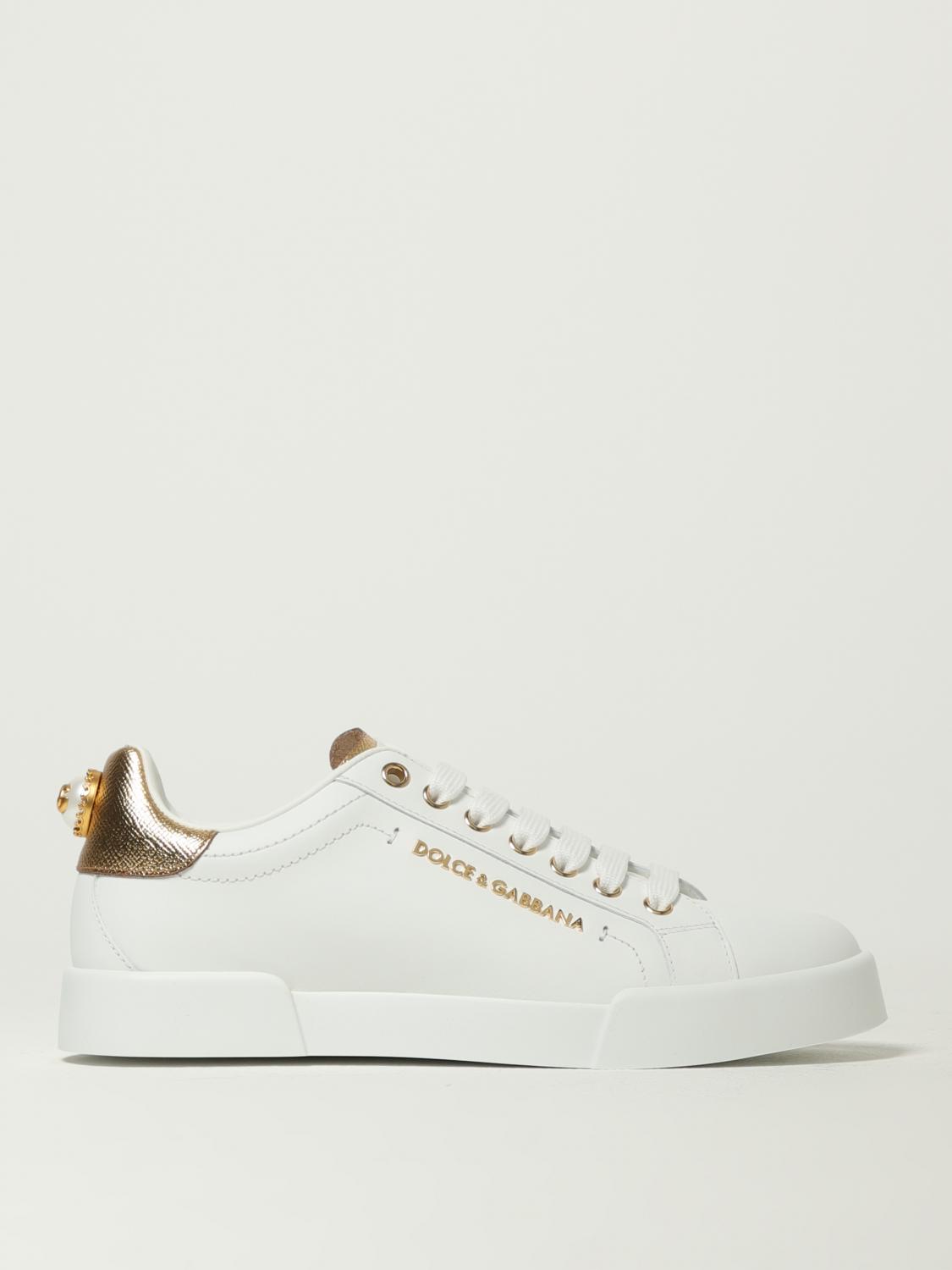 woman's sneakers