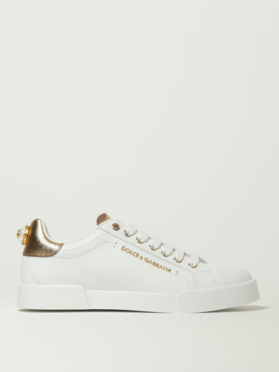 woman's sneakers
