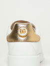 woman's sneakers