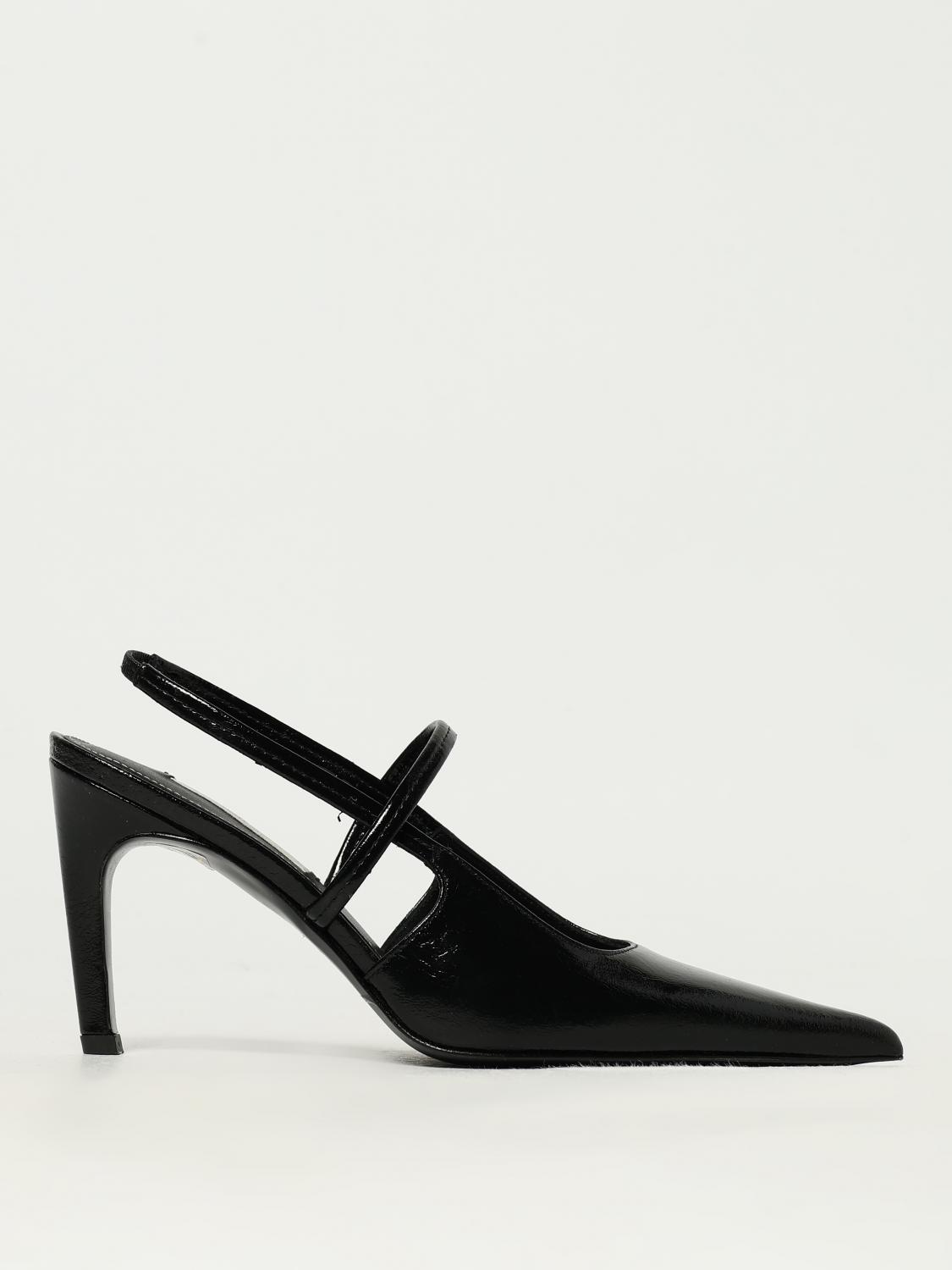 woman's pump