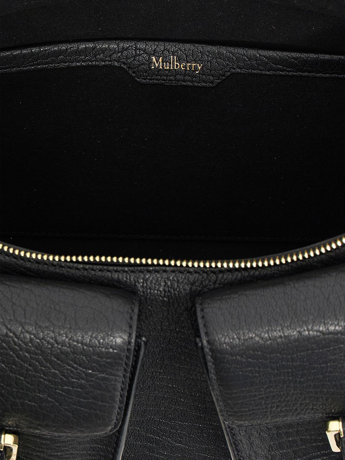 woman's shoulder bag