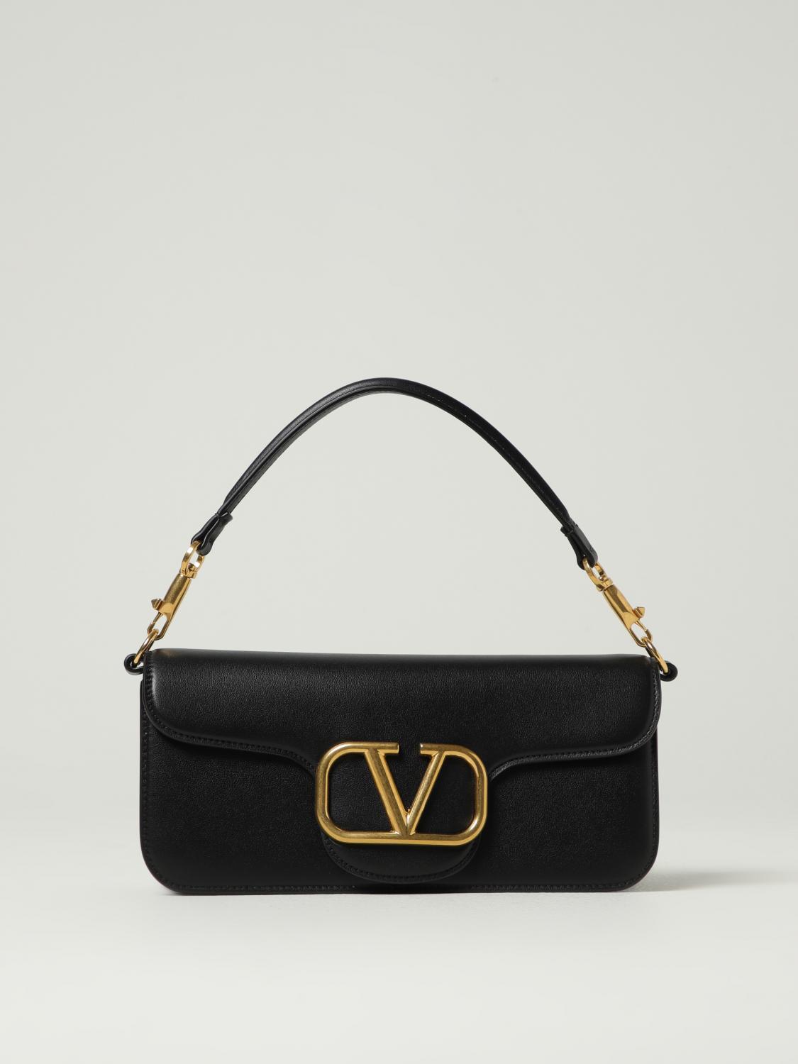 woman's shoulder bag