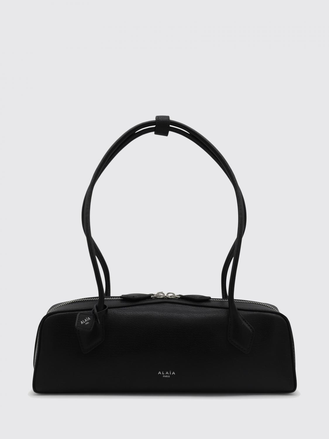 woman's shoulder bag