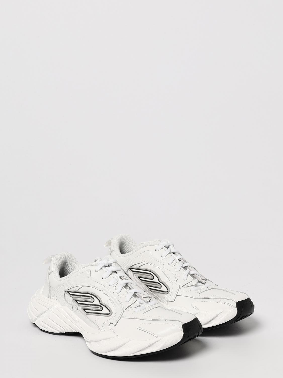 woman's sneakers