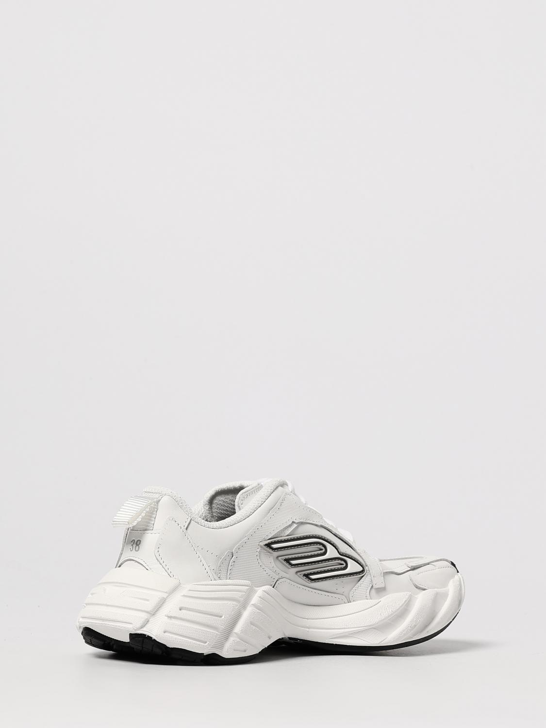 woman's sneakers