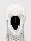 woman's sneakers