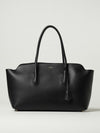 woman's shoulder bag