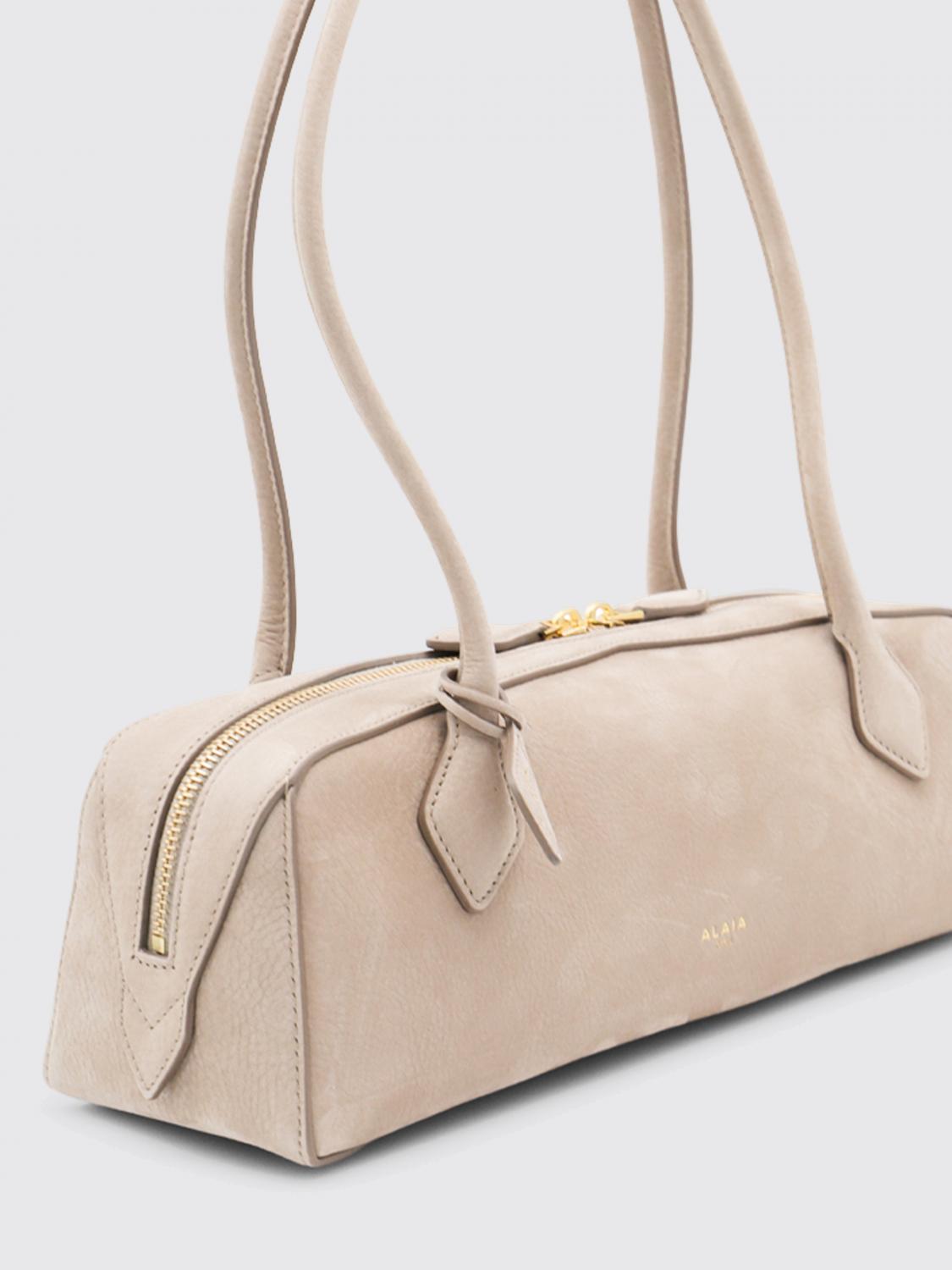 woman's shoulder bag