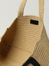 woman's tote bag