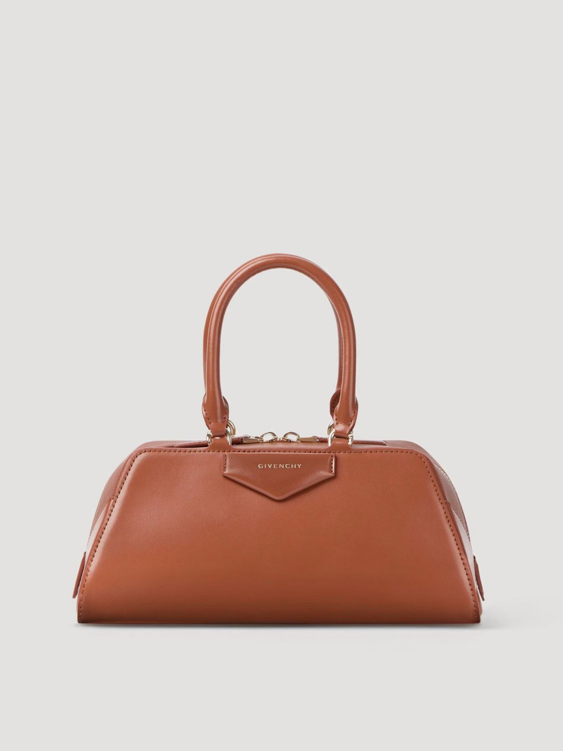 GIVENCHY OS woman&