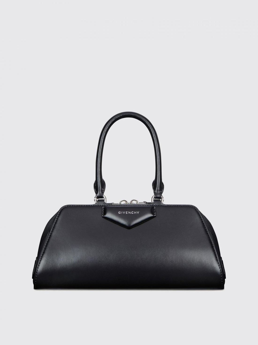 givenchy-woman-s-handbag-bb5130b2b2-black