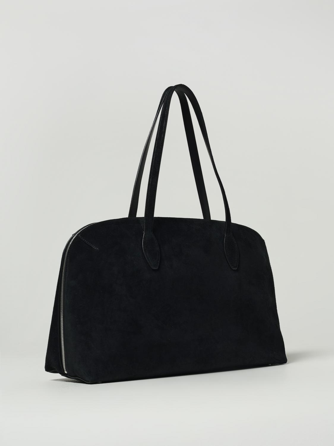 woman's shoulder bag