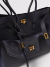 woman's shoulder bag