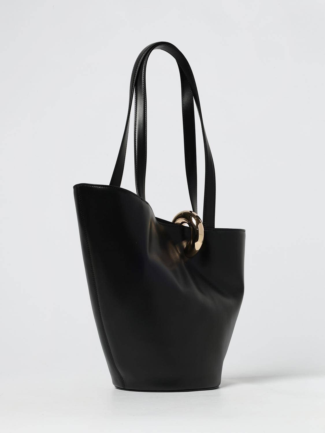 woman's shoulder bag