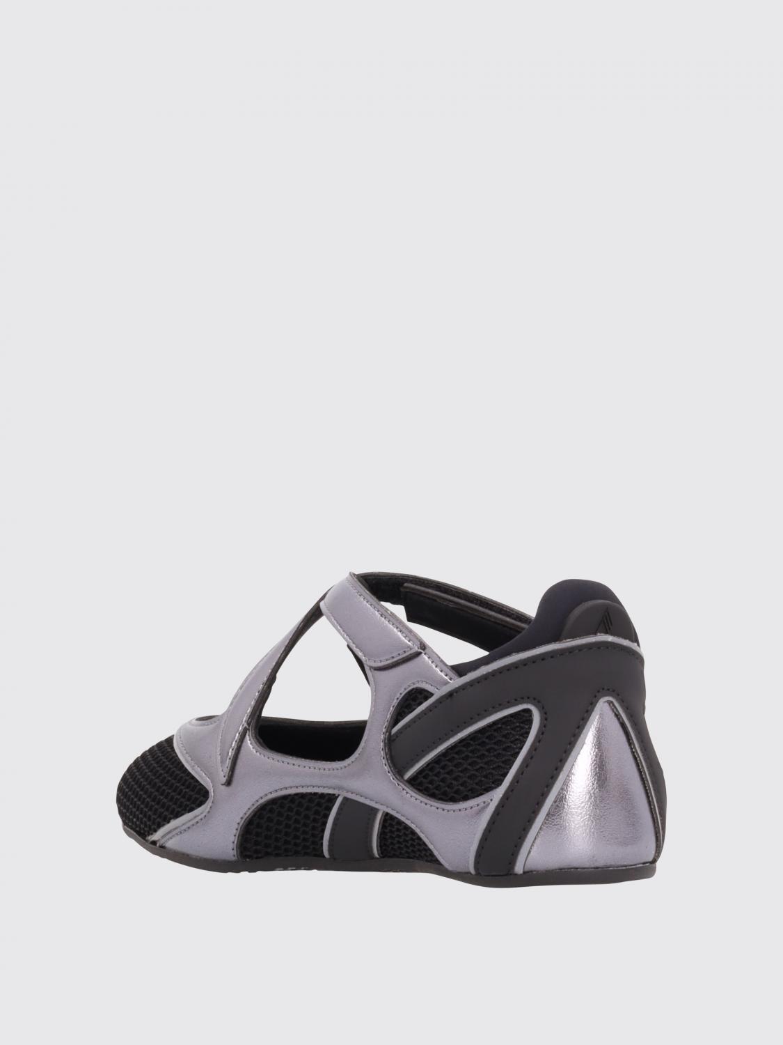 woman's ballet flat