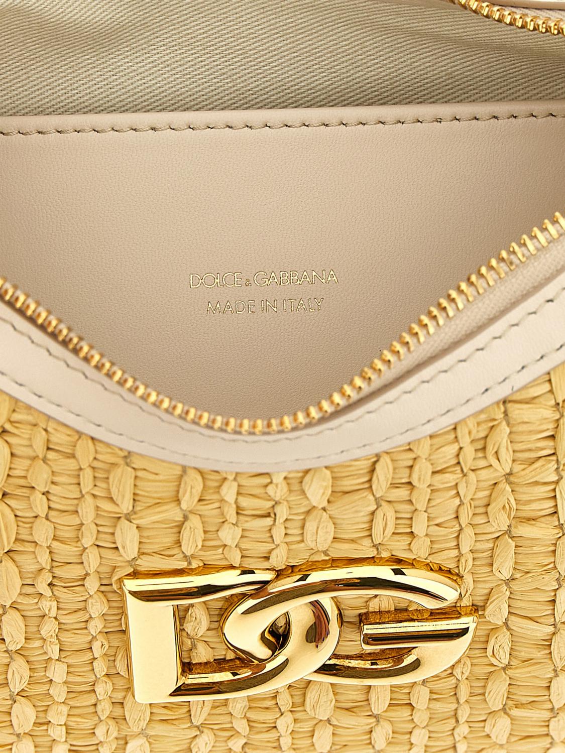 woman's shoulder bag