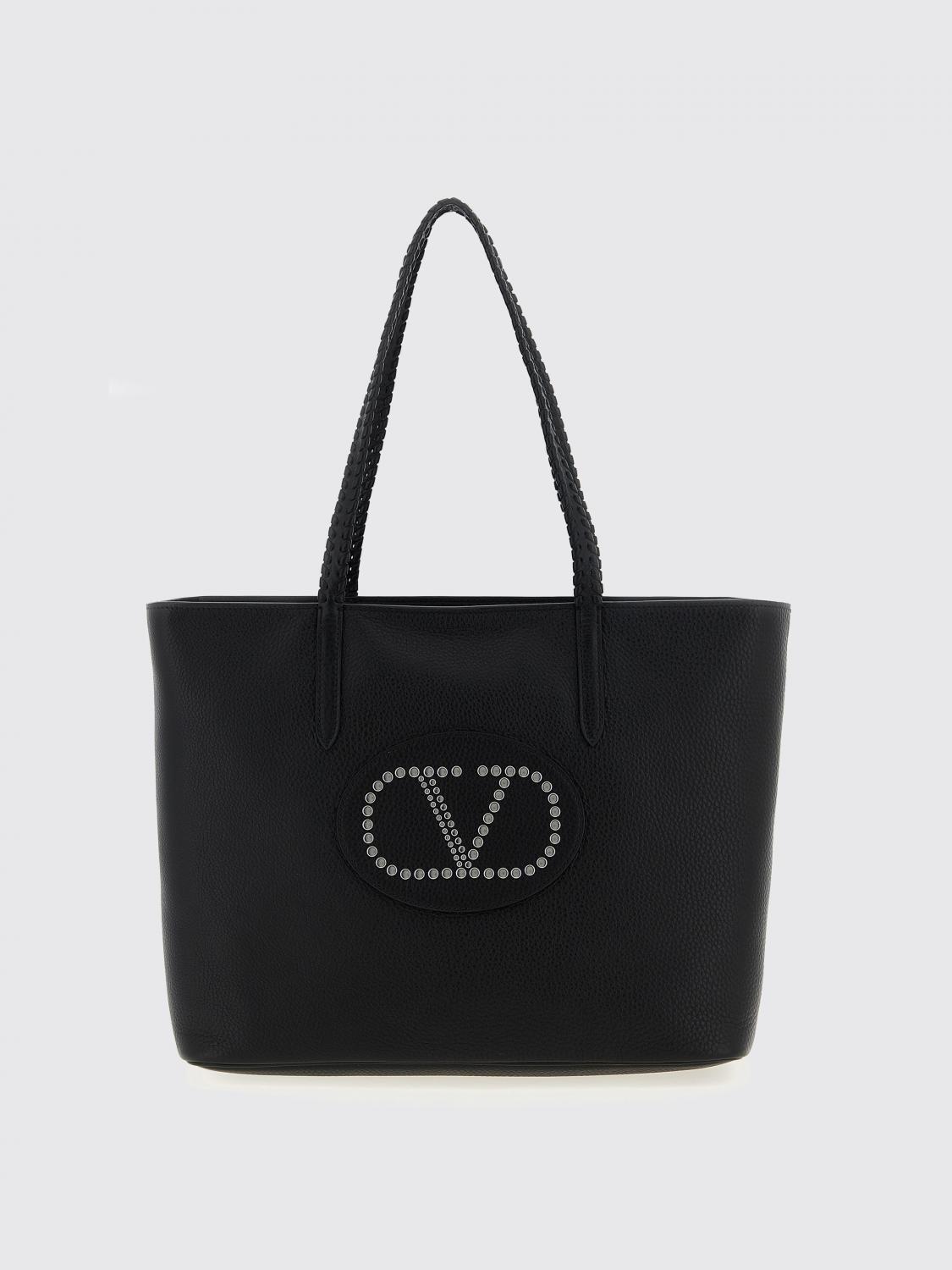 woman's tote bag