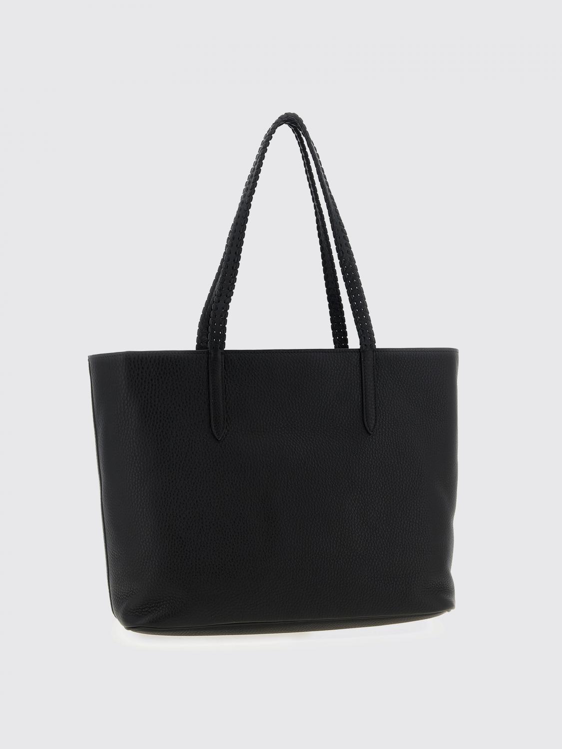 woman's tote bag