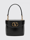 woman's mini bag