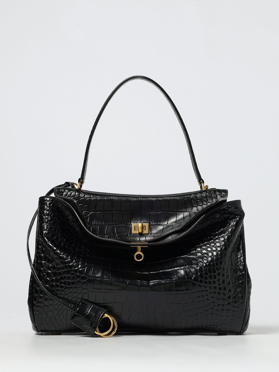 woman's shoulder bag