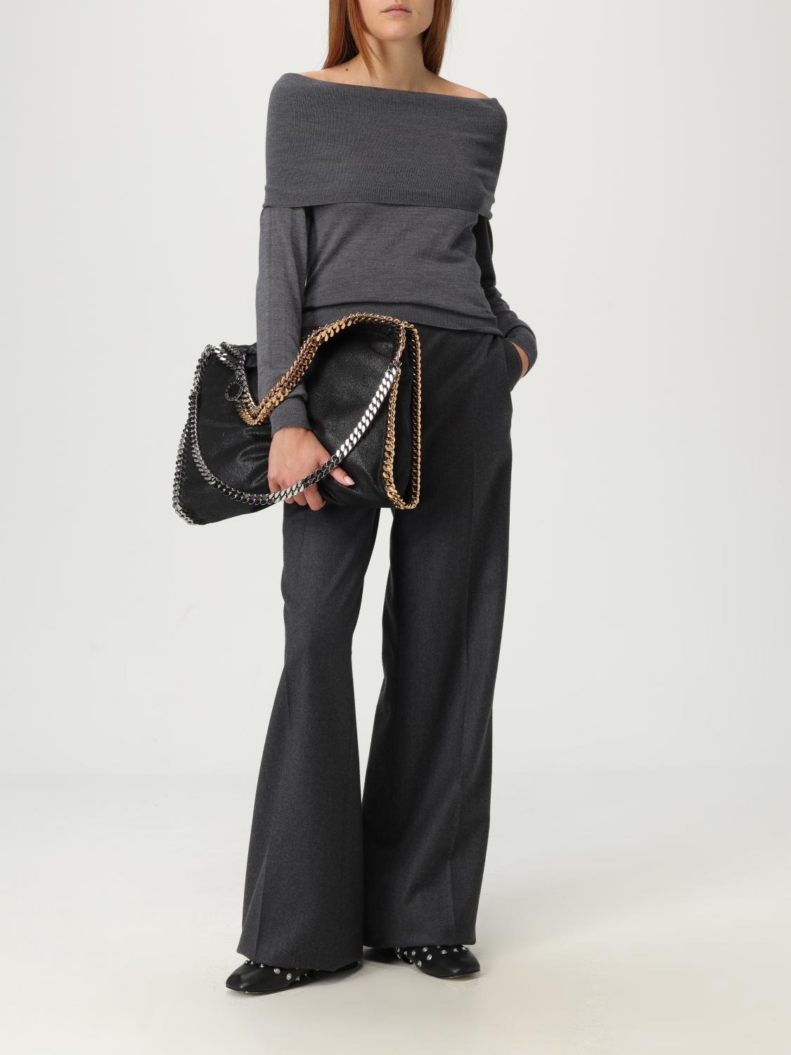 woman's shoulder bag
