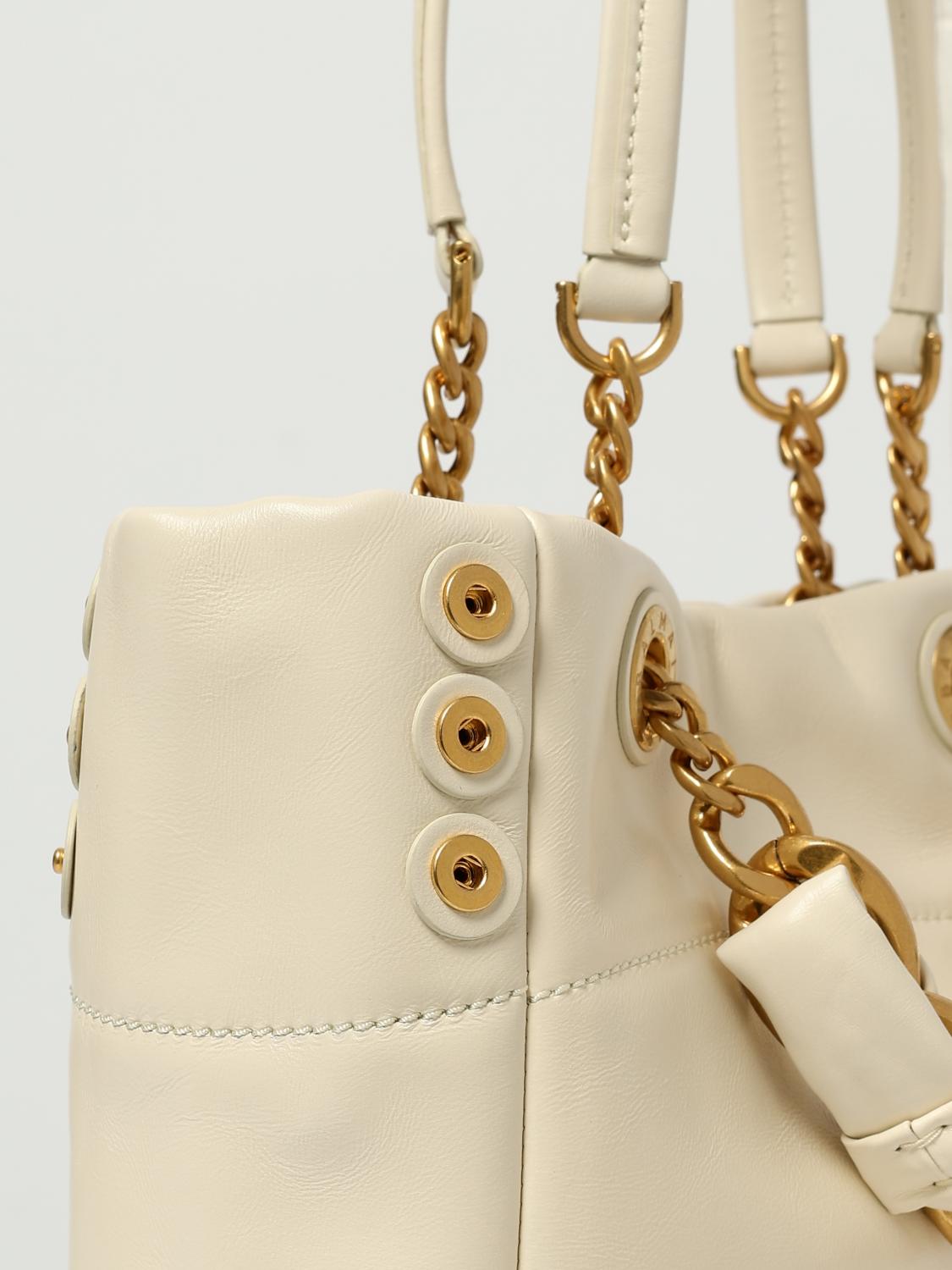 woman's shoulder bag