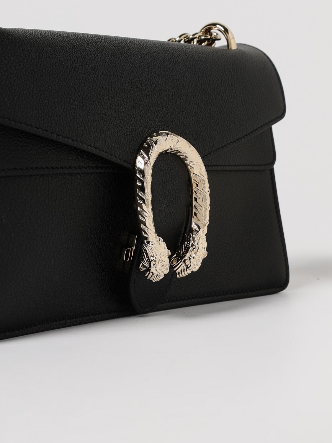 woman's shoulder bag