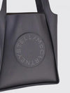 woman's tote bag