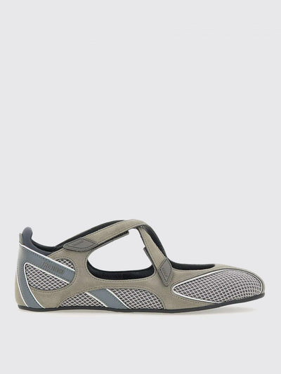 woman's ballet flat