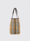 woman's tote bag