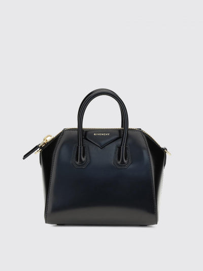 woman's tote bag