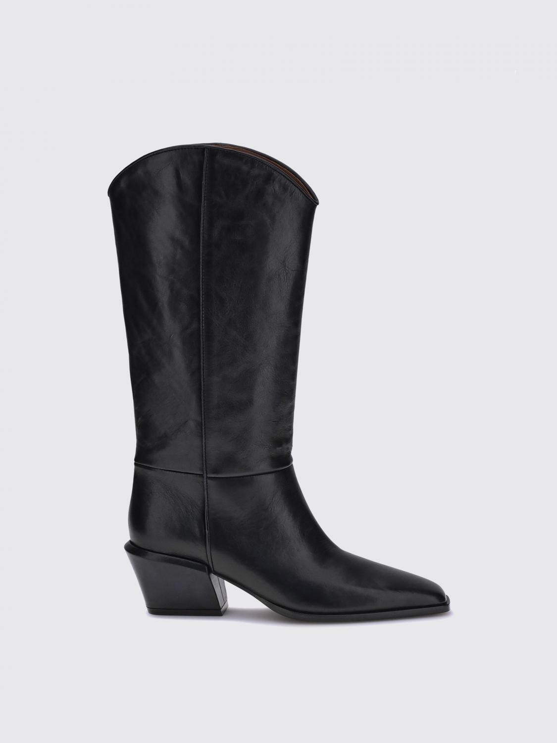 woman's boots