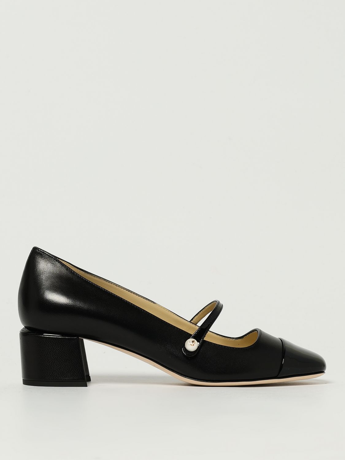 woman's pump