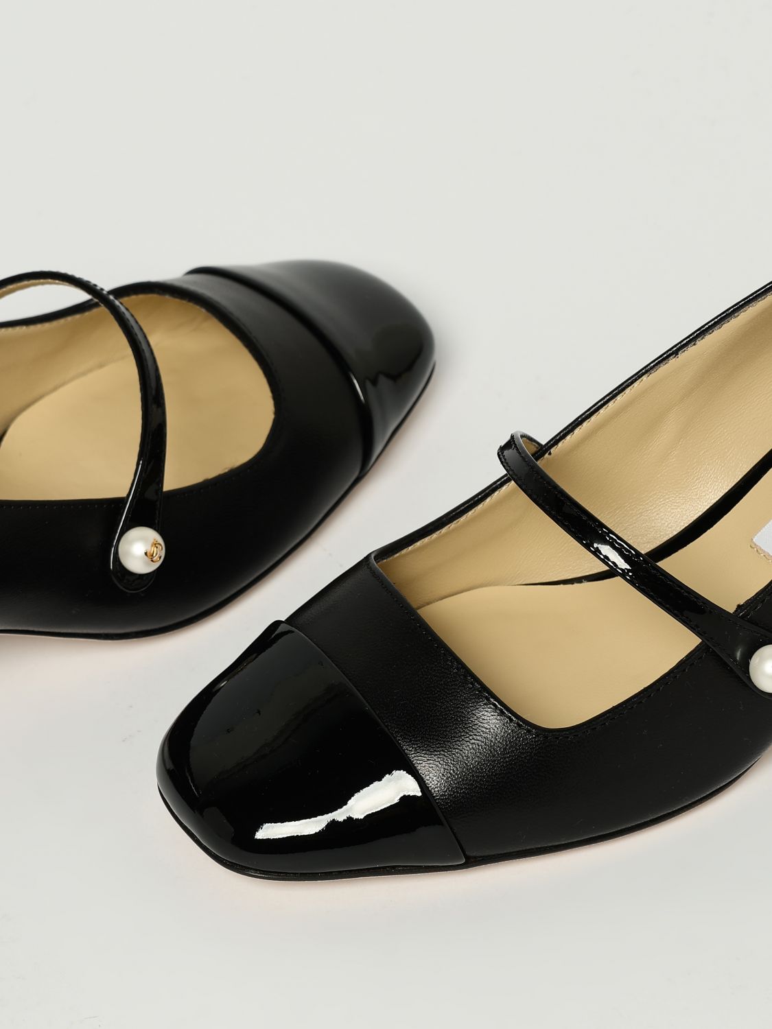 woman's pump